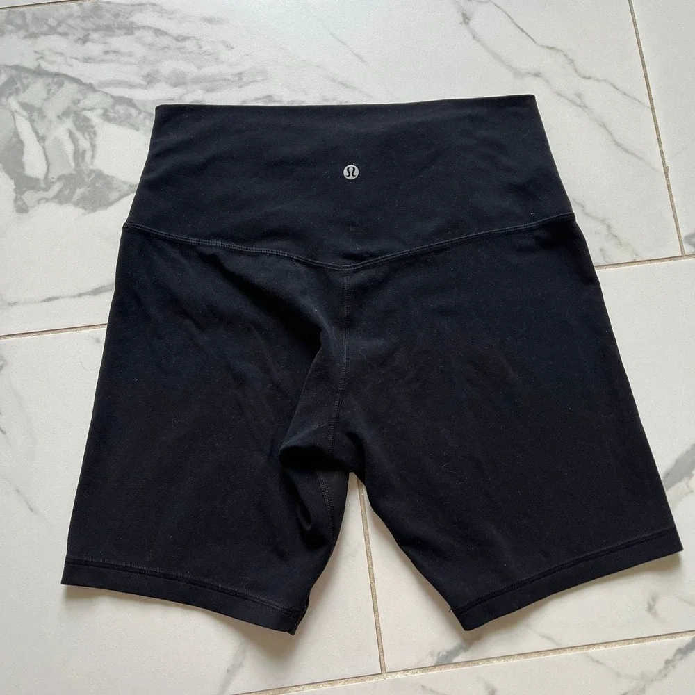 Lululemon align 8' shorts black color university of South Carolina USC logo 10